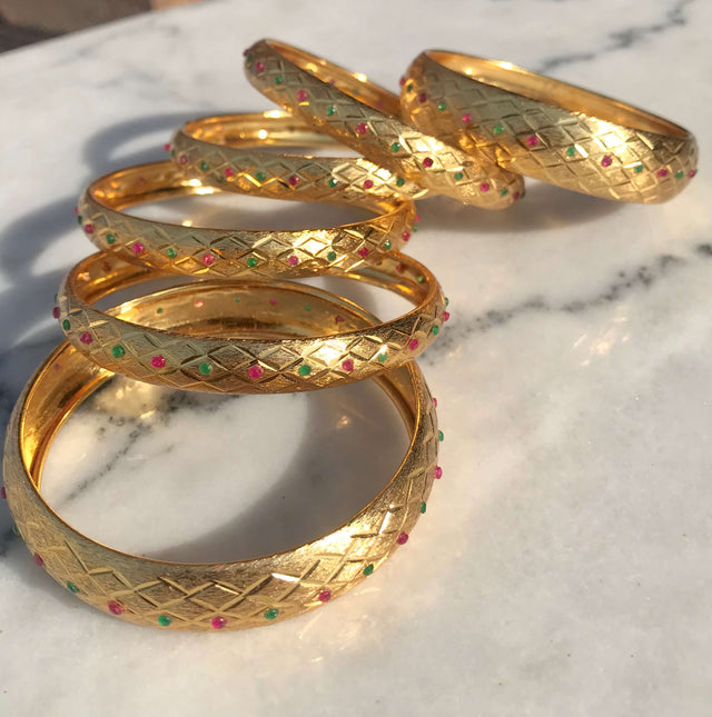 LYRA BANGLES